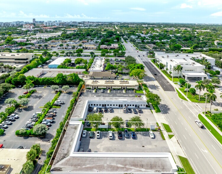 More Photos Of 1446 NW Boca Raton Blvd, Boca Raton Office For Lease