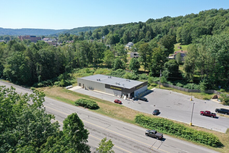 More Photos Of 15760 Rockton Mountain Hwy, Clearfield Freestanding For Sale