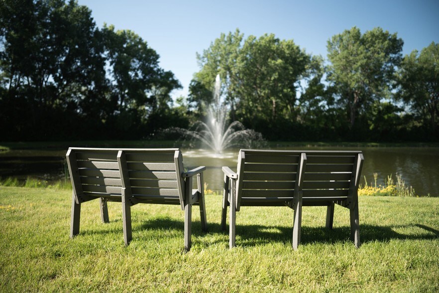 More Photos Of 12400 Portland Ave, Burnsville Office Residential For Lease