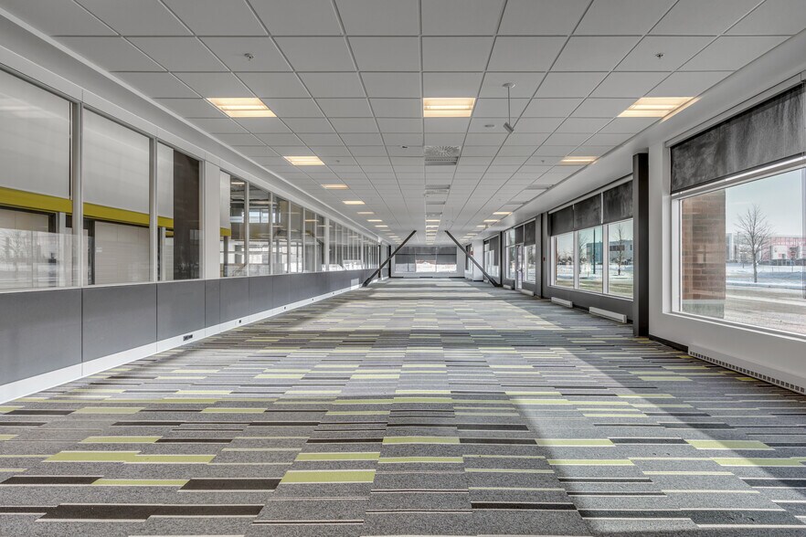 More Photos Of 6125 Boul Wilfrid-Carrier, Lévis Office For Lease