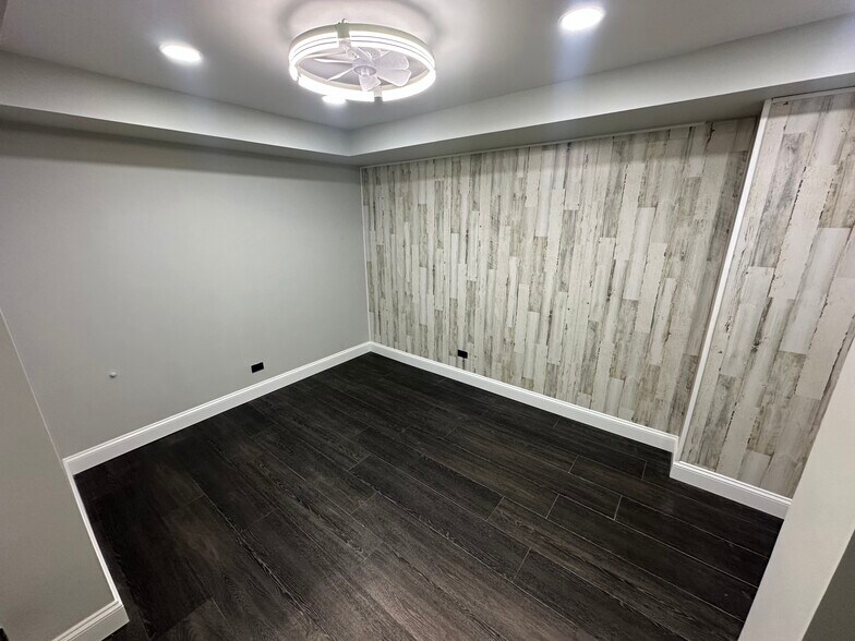 More Photos Of 711A-711D Seagirt Ave, Far Rockaway Coworking Space