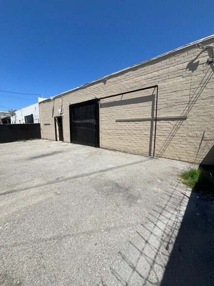 More Photos Of 788 E Washington Blvd, Los Angeles Warehouse For Lease