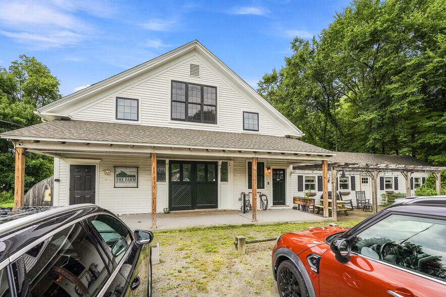 More Photos Of 16 Main St, Plainfield Apartments For Sale