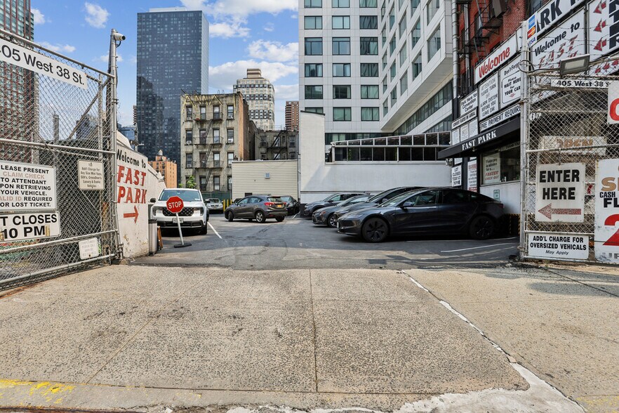 More Photos Of , New York Unknown For Sale