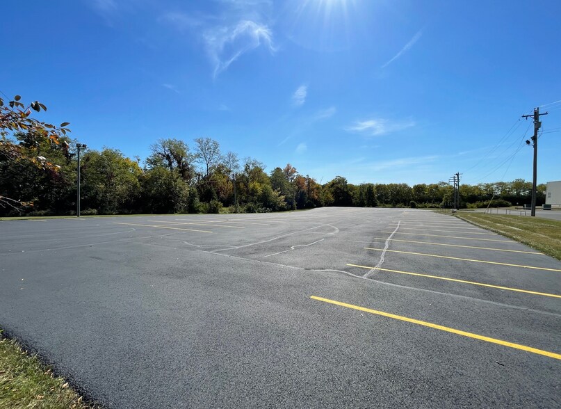 More Photos Of 7405 Industrial Rd, Florence Warehouse For Lease