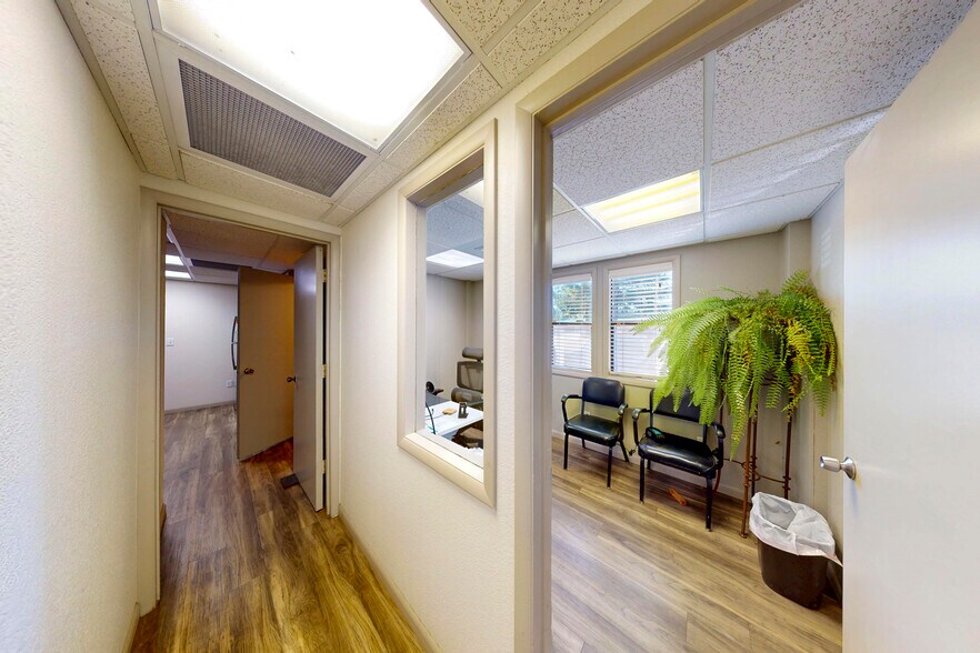 More Photos Of 2803 29th Ave SW, Tumwater Warehouse For Sale