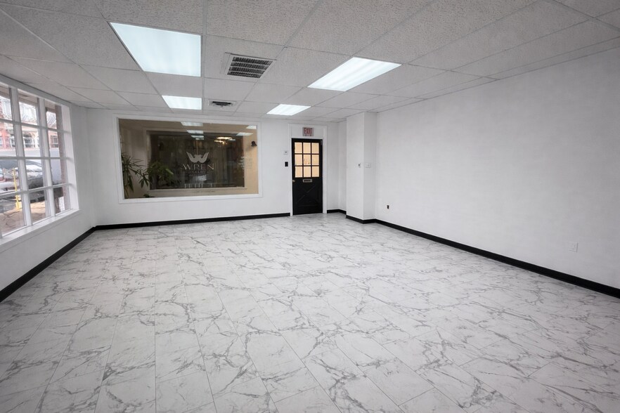 More Photos Of 2310-2326 S Brentwood Blvd, Saint Louis Unknown For Lease