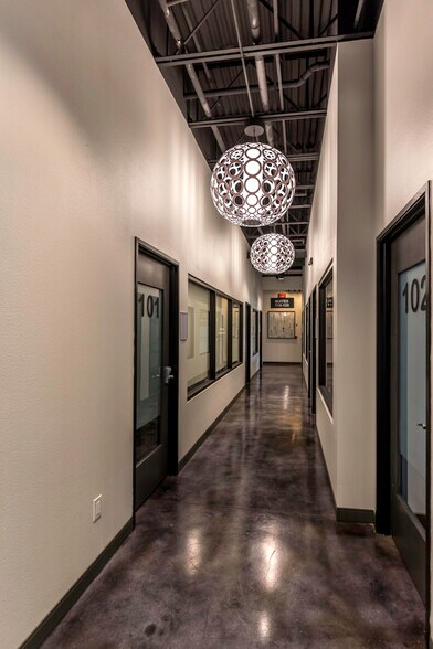 More Photos Of 8813 N Tarrant Pky, North Richland Hills Coworking Space