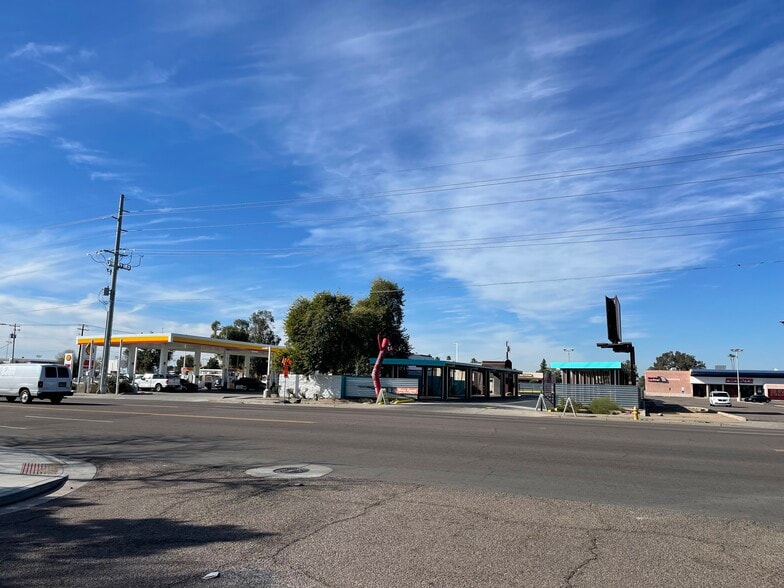 More Photos Of 3510 W Cactus Rd, Phoenix Carwash For Sale