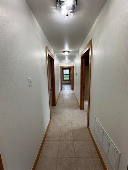More Photos Of 27320 Ranch Road 12, Dripping Springs Office For Sale