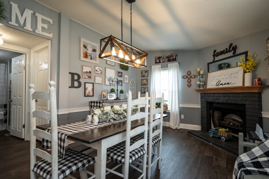 More Photos Of 3655 Neese Commerce Rd, Hull Multifamily For Sale