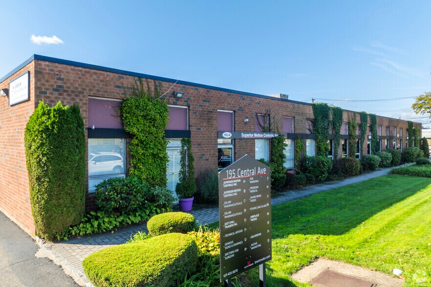 Primary Photo Of 195 Central Ave, Farmingdale Warehouse For Lease
