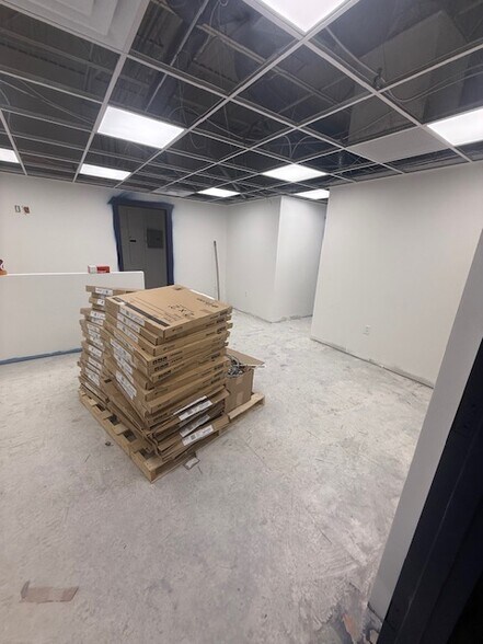 More Photos Of 12618-12620 E 31st St, Tulsa Freestanding For Sale