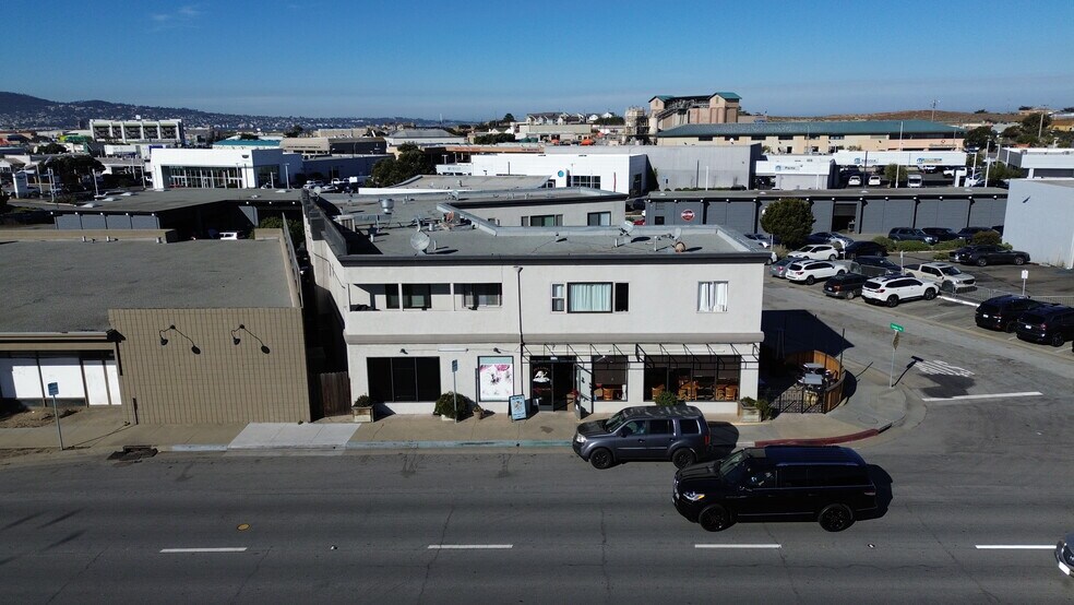 More Photos Of 1725 Fremont Blvd, Seaside General Retail For Sale