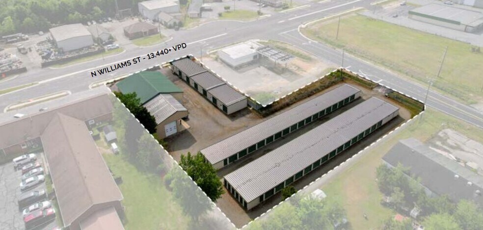 More Photos Of 2403 N William St, Goldsboro Self Storage For Sale