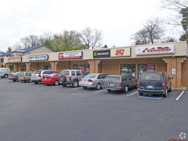 More Photos Of 640 Merrimon Ave, Asheville Unknown For Lease