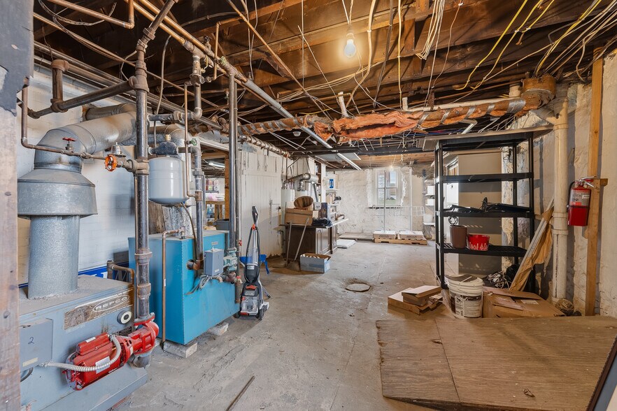 More Photos Of 1042 Morgantown Ave, Fairmont Specialty For Sale