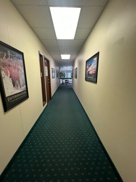 More Photos Of 520 S Pierce Ave, Mason City Medical For Sale