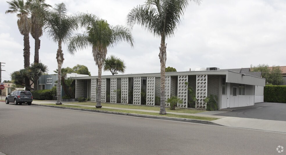 More Photos Of 501 N Cornell Ave, Fullerton Medical For Lease