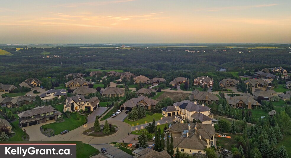 More Photos Of 136 River Heights Ln, Sturgeon County Multifamily For Sale
