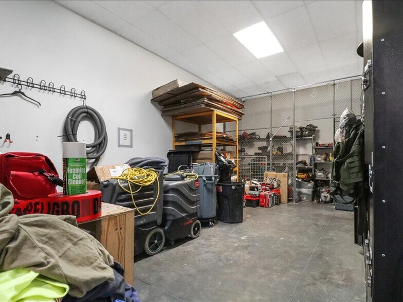 More Photos Of 73 SW 12th Ave, Dania Beach Warehouse For Lease