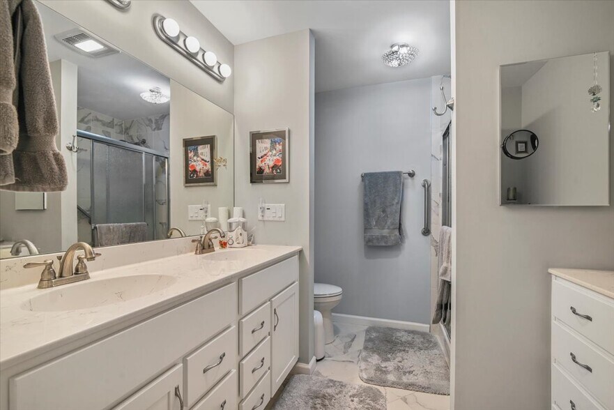 More Photos Of 1904 PA-940, Pocono Pines General Retail For Sale