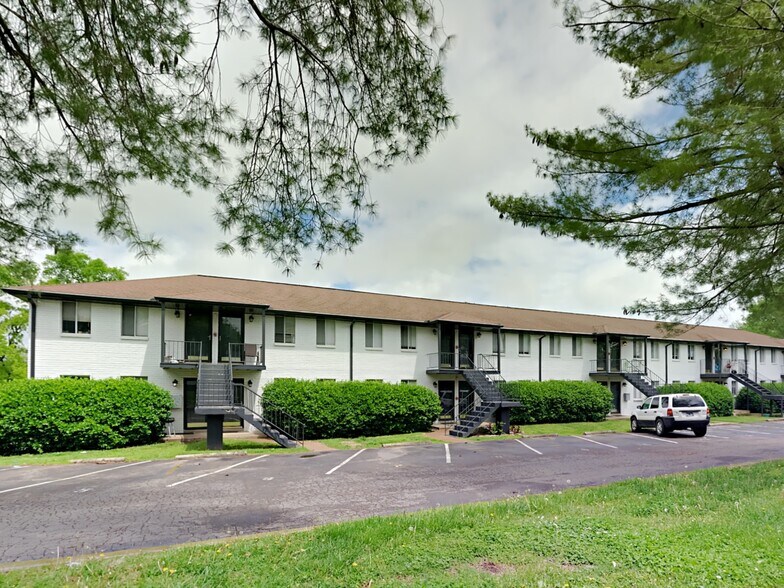More Photos Of 5700 Leslie Ave, Nashville Apartments For Sale