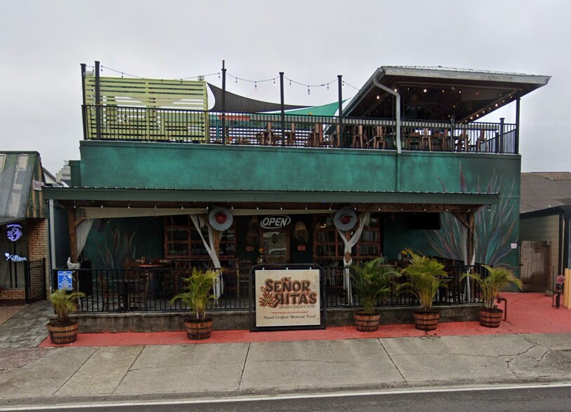 Primary Photo Of 923 Broadway, Dunedin General Retail For Sale