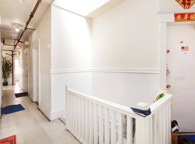 More Photos Of 643 Clay St, San Francisco Hotel For Lease