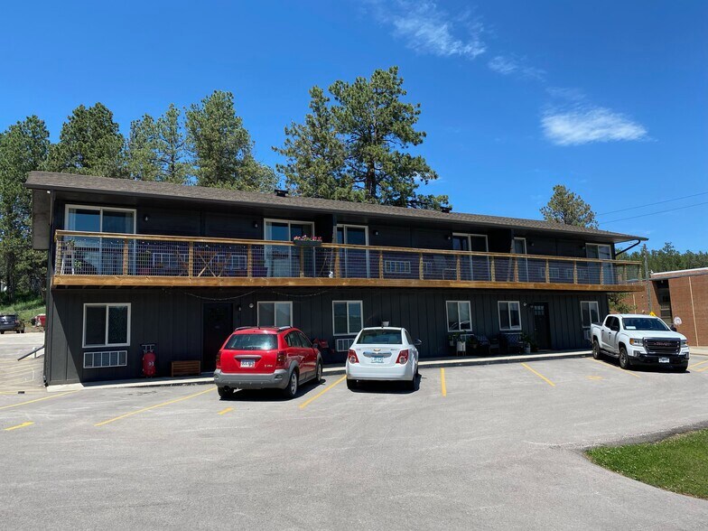 More Photos Of 437 Montgomery St, Custer Apartments For Sale