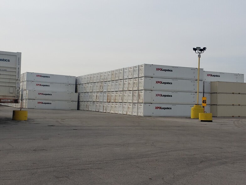 More Photos Of 5300 S Joliet Rd, McCook Land For Lease
