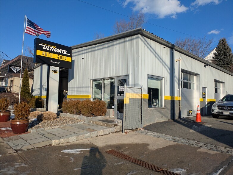 Primary Photo Of 515 Washington St, Peekskill General Retail For Sale