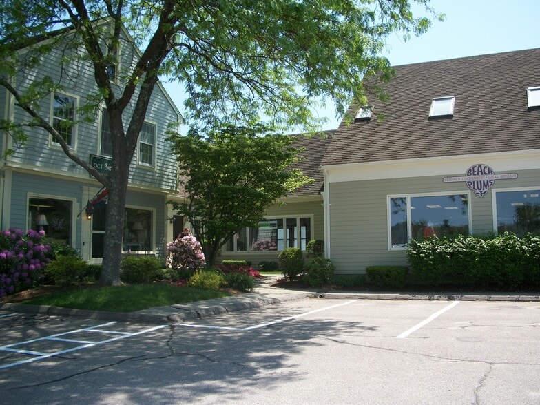 Primary Photo Of 293-295 Washington St, Norwell Unknown For Lease