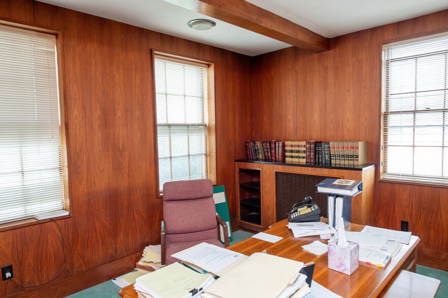 More Photos Of 13 S 6th St, New Bedford Office For Sale