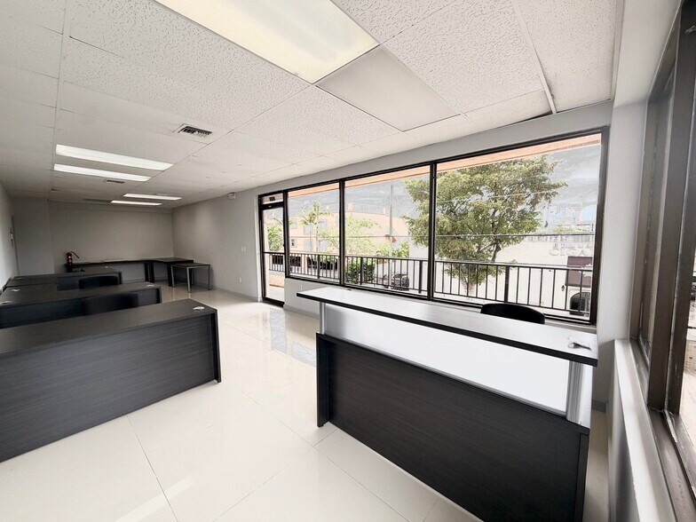More Photos Of 1101-1111 SW 8th St, Miami Storefront Retail Office For Lease