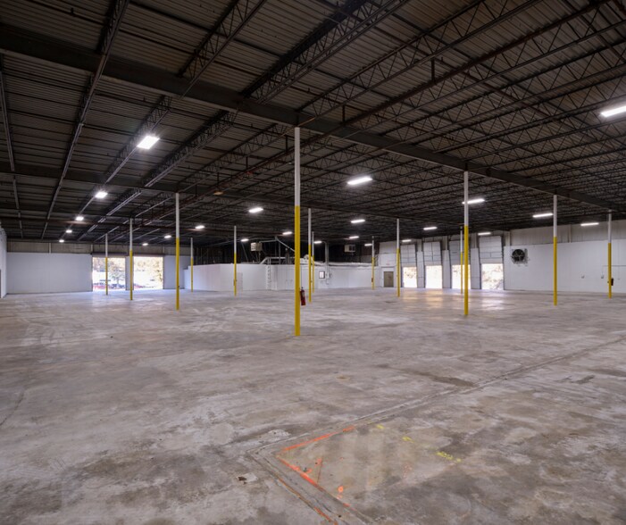 More Photos Of 3645 Oakcliff Rd, Doraville Warehouse For Sale
