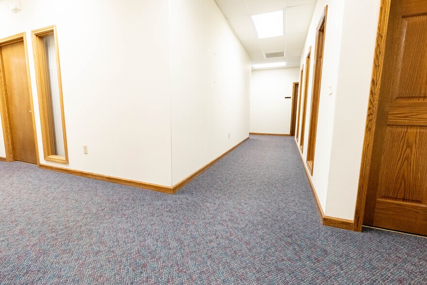 More Photos Of 4132 Elida Rd, Lima Medical For Sale