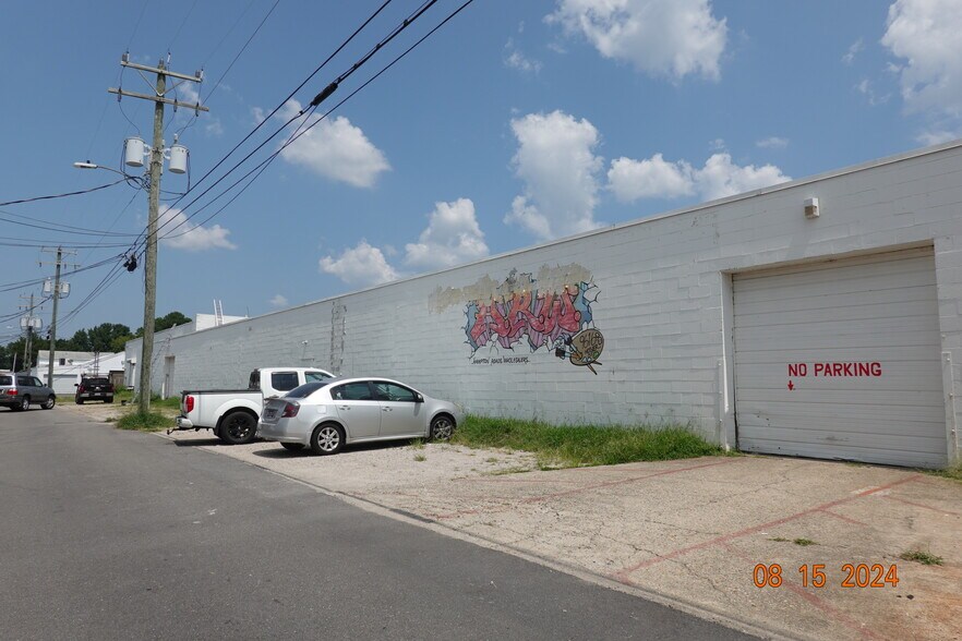 More Photos Of 9616-9800 Hosier St, Newport News Warehouse For Sale