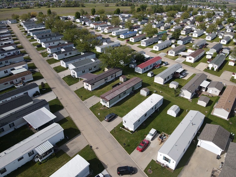 More Photos Of , Cedar Rapids Multifamily For Sale