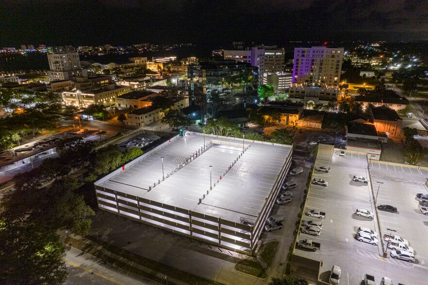 More Photos Of 601 Cleveland St, Clearwater Office For Lease