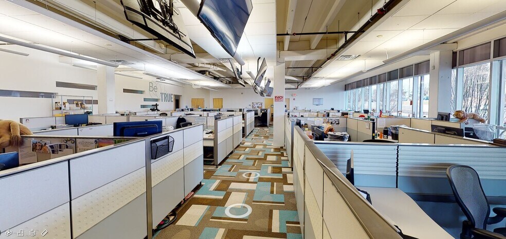 More Photos Of 7373 W 107th St, Overland Park Office For Lease