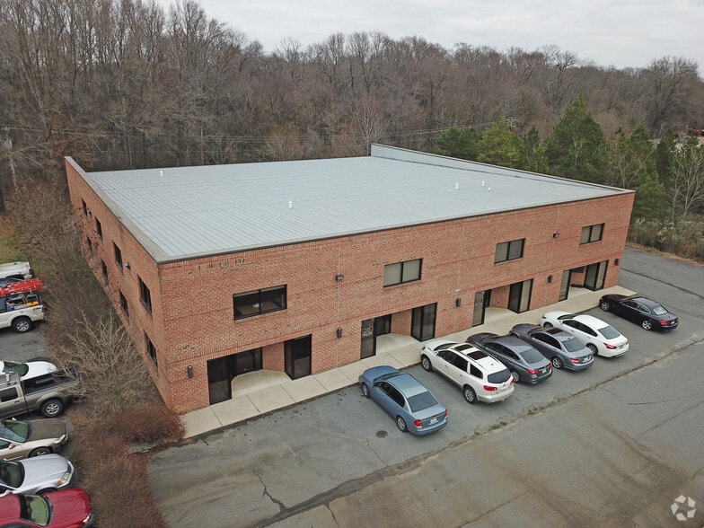 More Photos Of 5521 Cannon Dr, Monroe Light Distribution For Lease