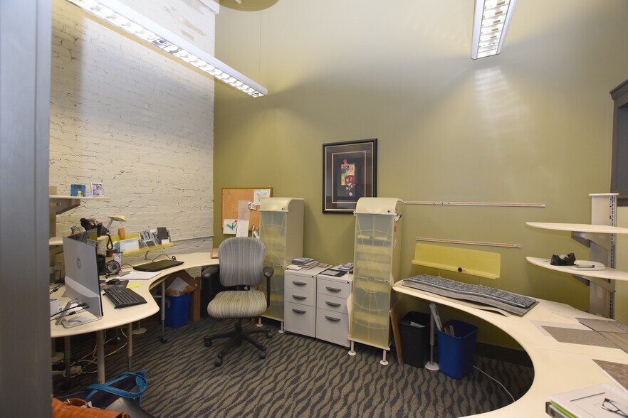 More Photos Of 1410 Cowart St, Chattanooga Loft Creative Space For Sale