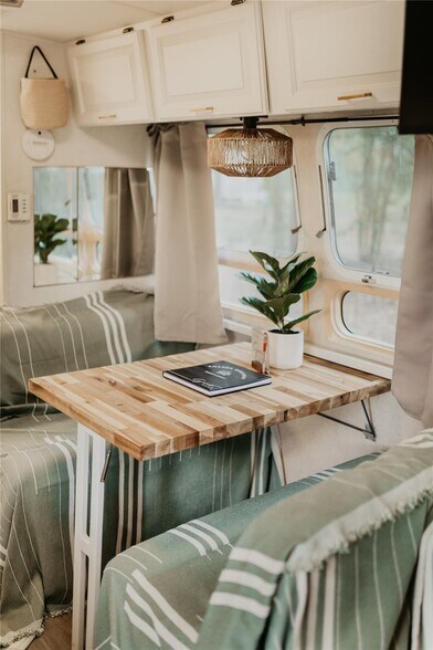 More Photos Of 2475 Belpine Loop, Broken Bow Flex For Sale