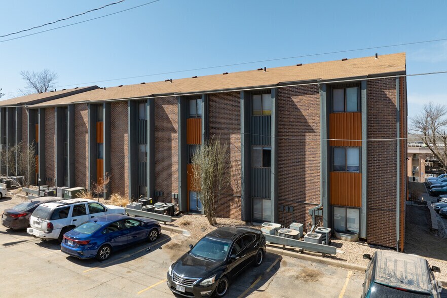 More Photos Of 4206 Frances St, Omaha Apartments For Sale