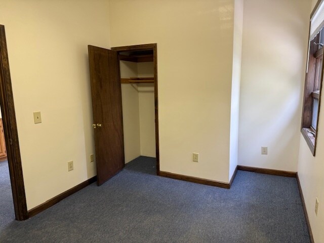 More Photos Of 21 Mohawk Trl, Greenfield Unknown For Lease