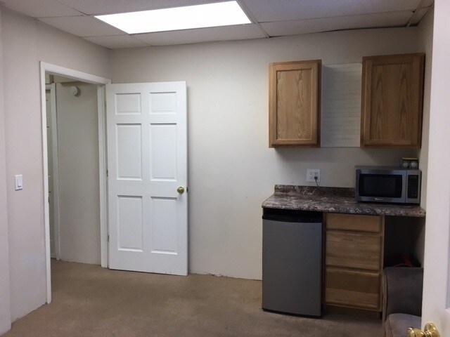 More Photos Of 15 Bellport Ln, Bellport Village Office Residential For Sale