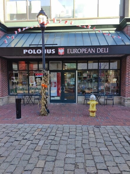 More Photos Of 2 East India Sq, Salem General Retail For Lease