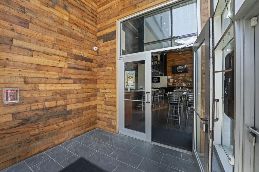 More Photos Of 51 S Pearl St, Albany Sports And Entertainment For Sale