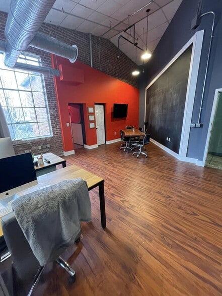 More Photos Of 241 E 4th St, Frederick Loft Creative Space For Lease
